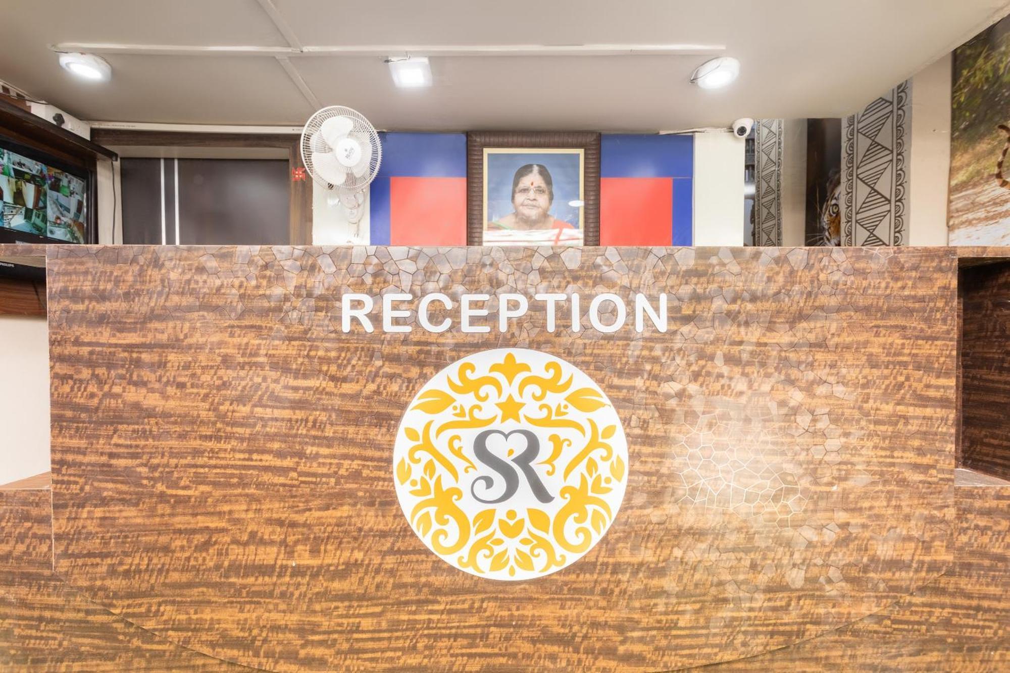 Hotel O Savitri Regency Bhopal Exterior photo